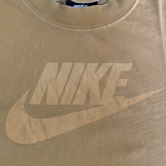 Oversized Graphic T-Shirt - Picture 2 of 5